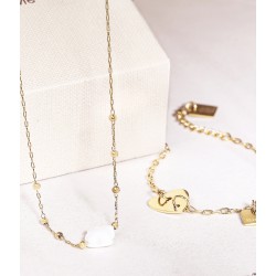 Collier chaîne “chapelet” en acier doré à l’or fin avec pierre fine en forme de petit trèfle